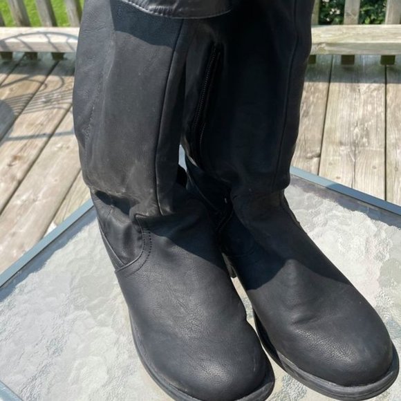 Black knee high boots Size 8 - Picture 1 of 3
